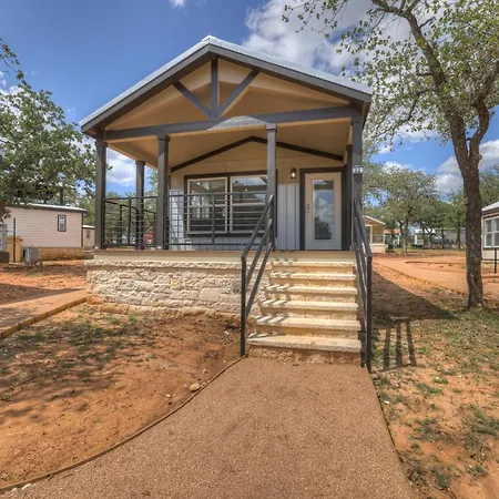 Resort At Fredericksburg Unit 22